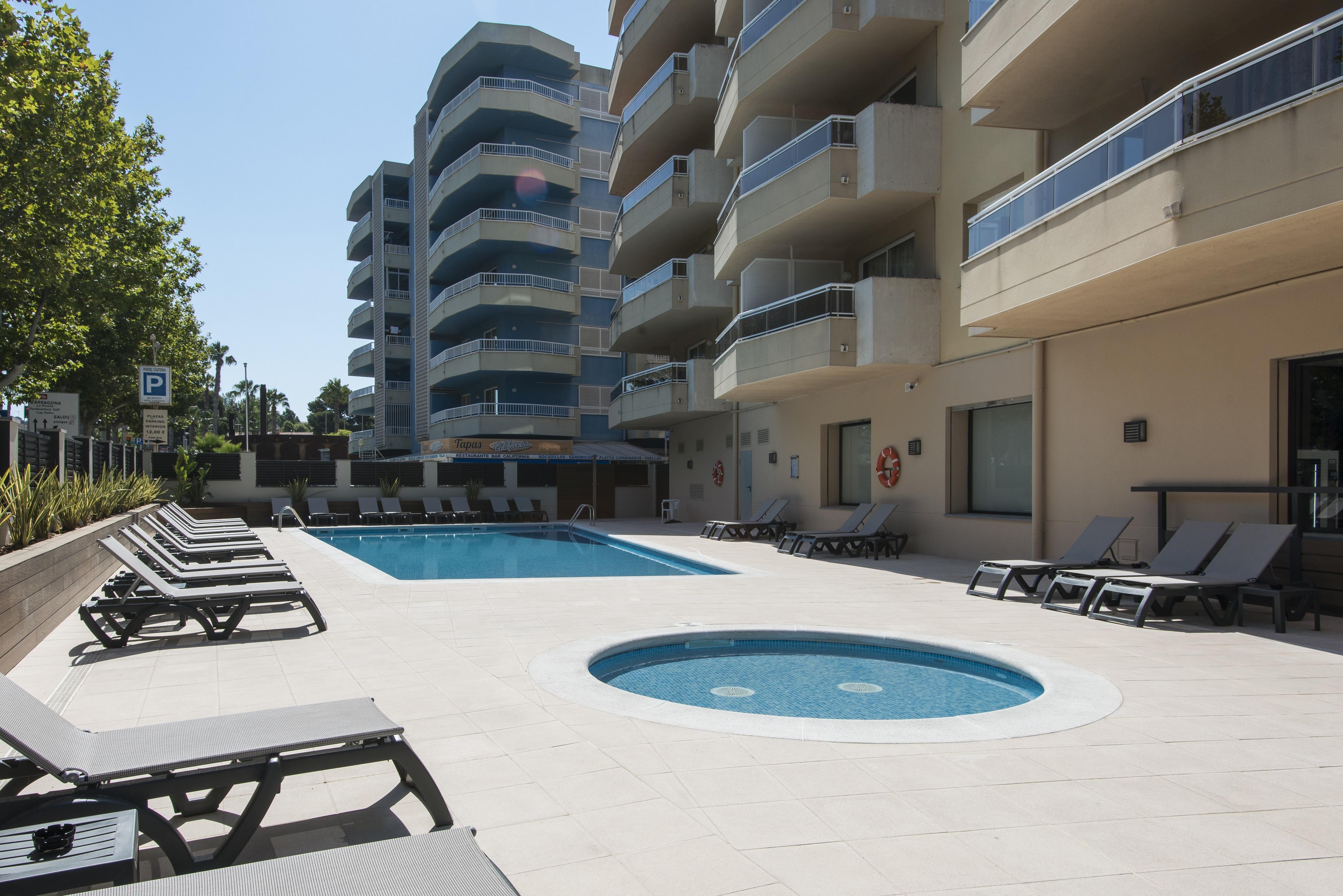 California Apartments Σαλού Εξωτερικό φωτογραφία