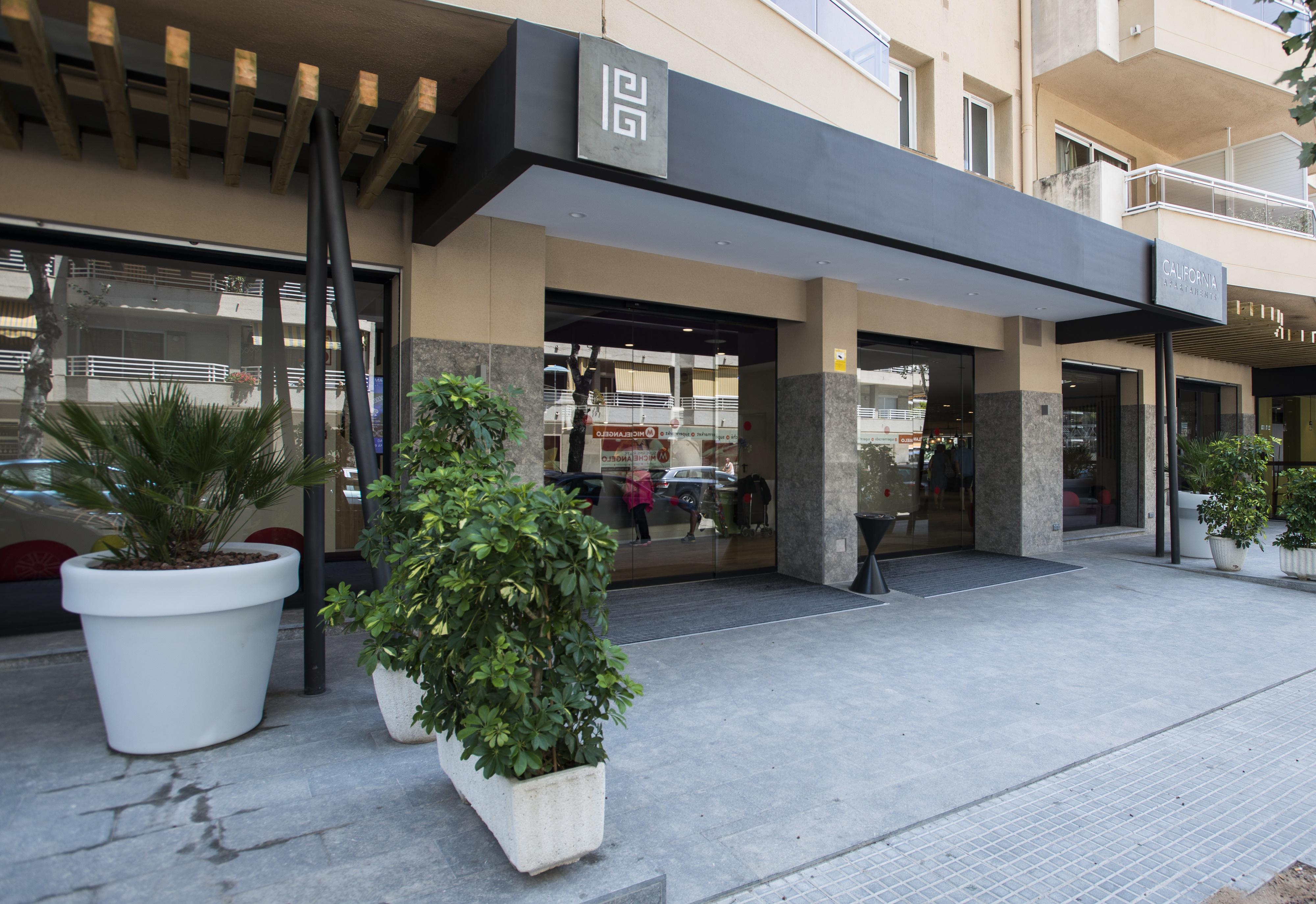 California Apartments Σαλού Εξωτερικό φωτογραφία