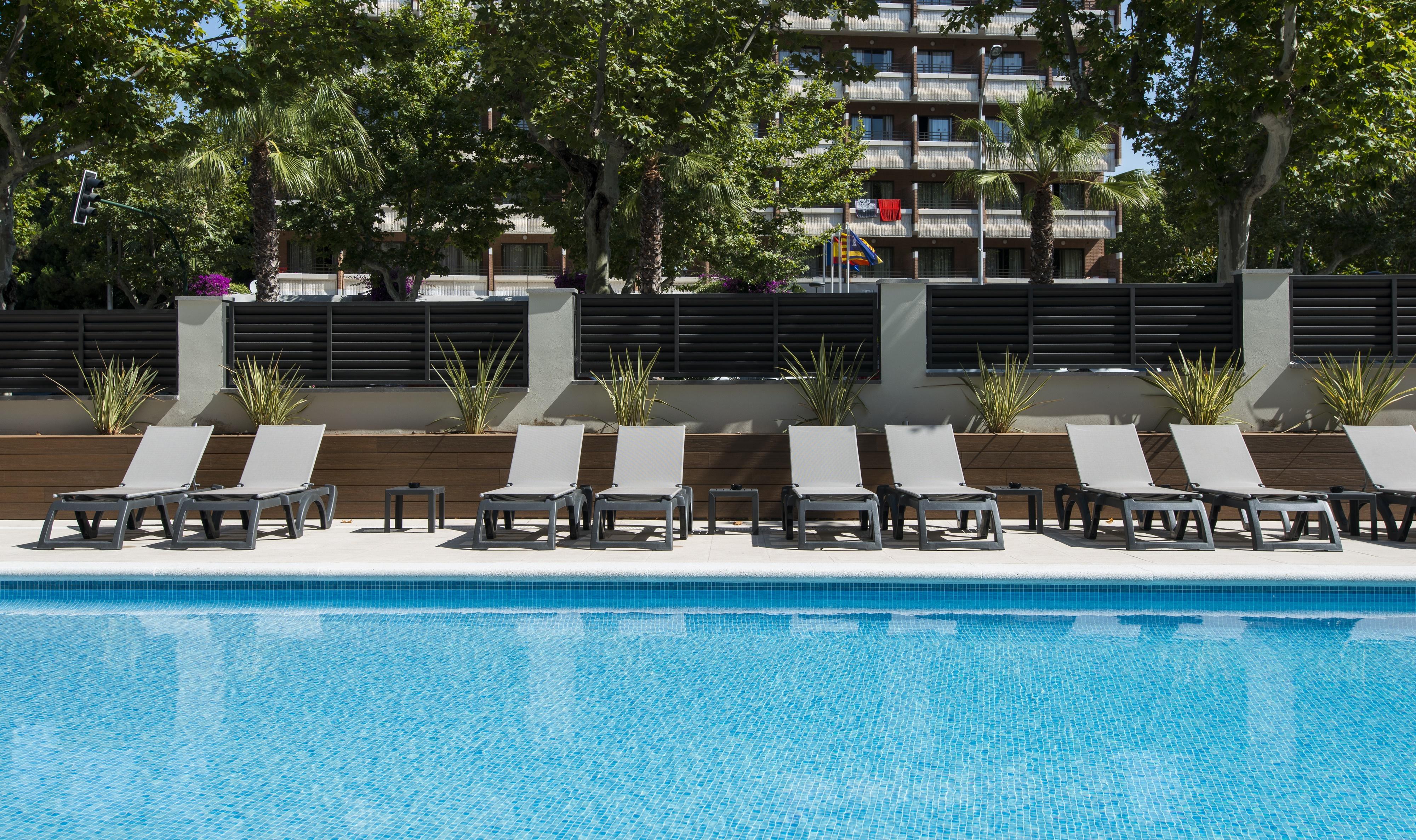 California Apartments Σαλού Εξωτερικό φωτογραφία